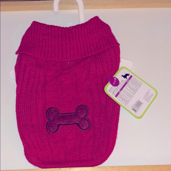 Red / Blue Cable Knit Sweater Bone Design on back - Picture 2 of 3